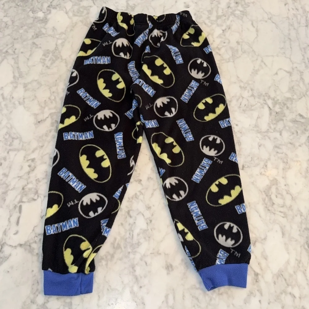 BATMAN FLEECE PJ TOP & BOTTOM 6/7